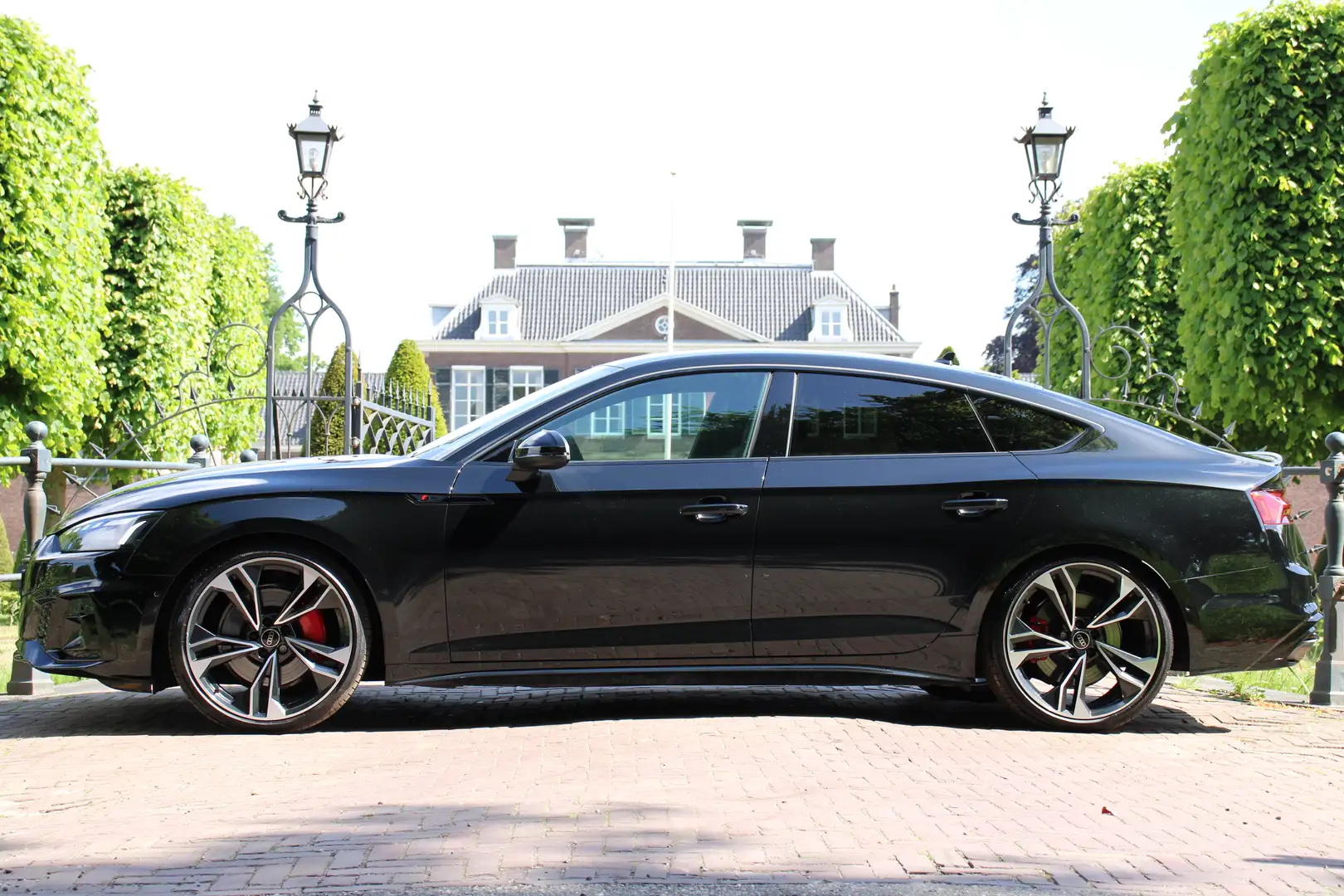 Audi A5 Sportback 45 TFSI quattro S edition UNIEK! | TREKH Zwart - 2