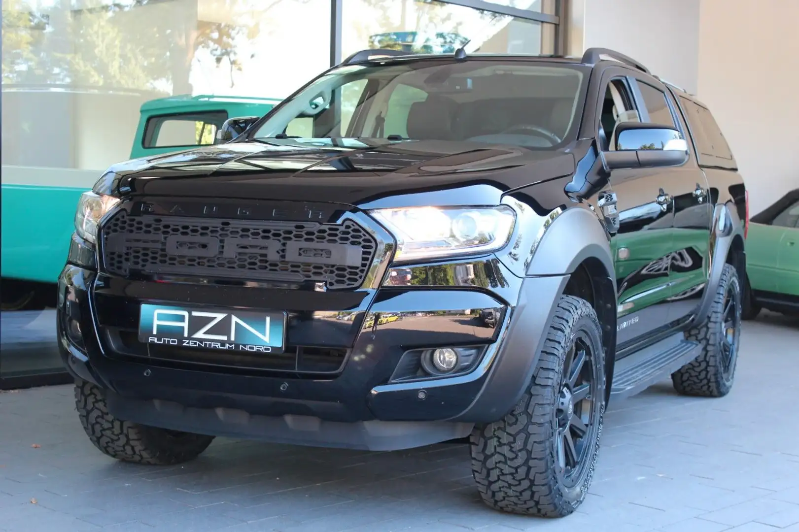 Ford Ranger Limited 4x4 Special Black Edition Zwart - 2
