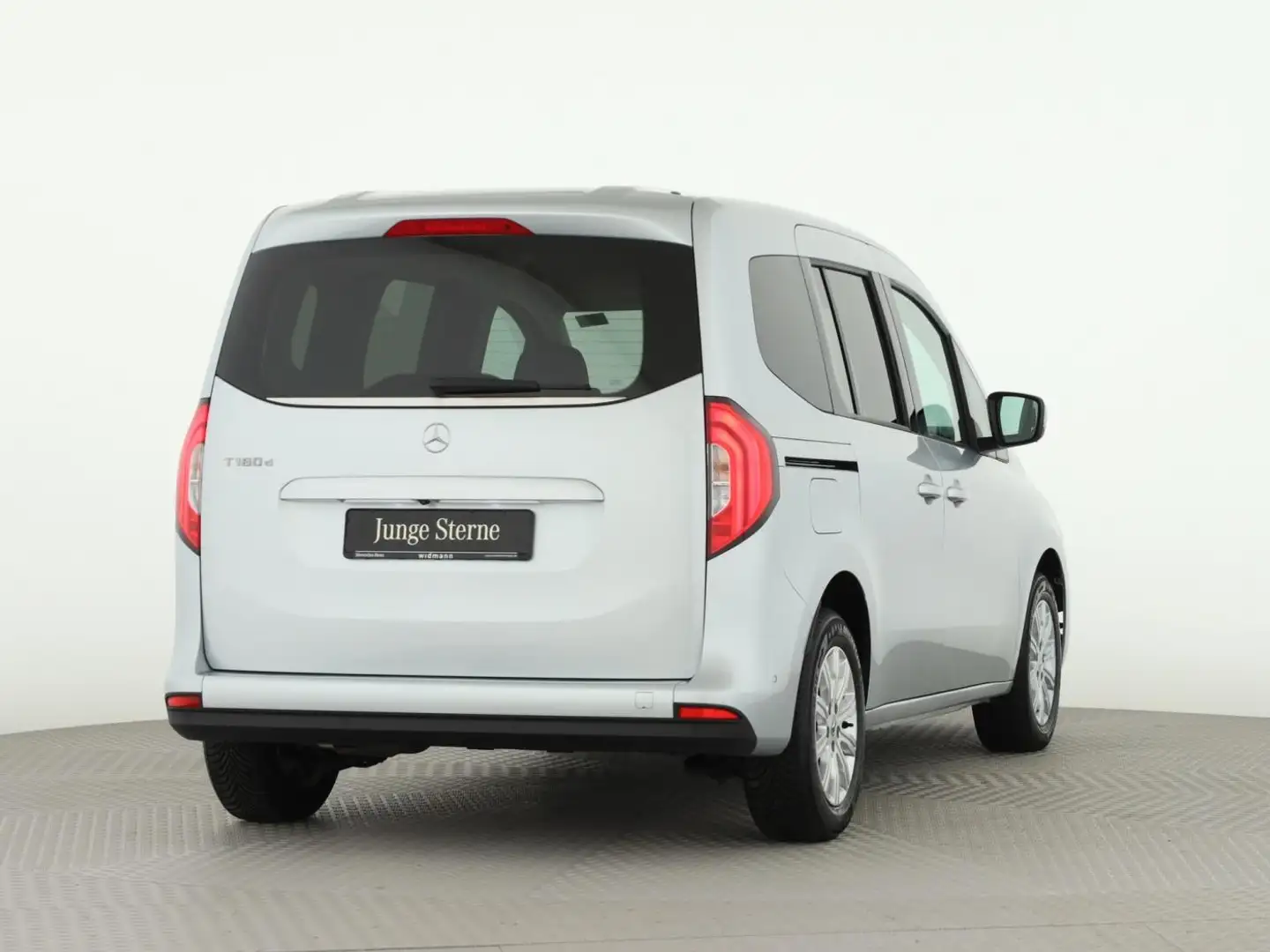 Mercedes-Benz T-Class T 180 d PROGRESSIVE Standard AUT DynLicht Kam. Silber - 2