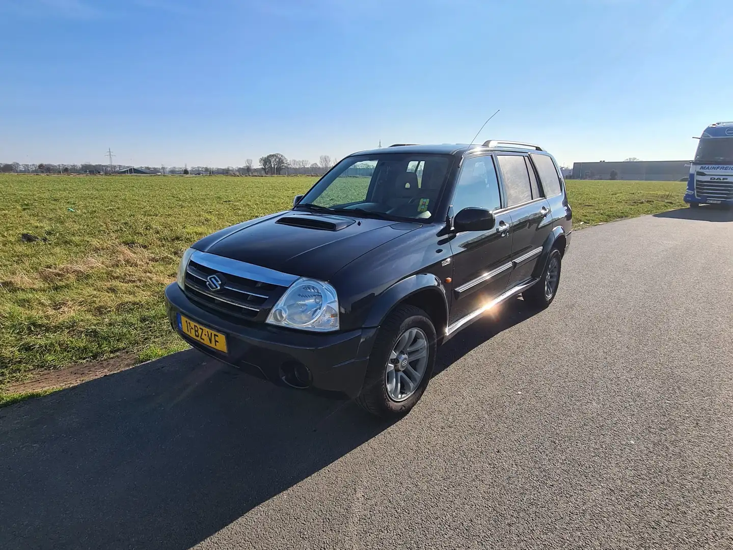 Suzuki Grand Vitara Grand Vitara 2.0-16V TDi XL7 Nieuwe Apk Zwart - 1