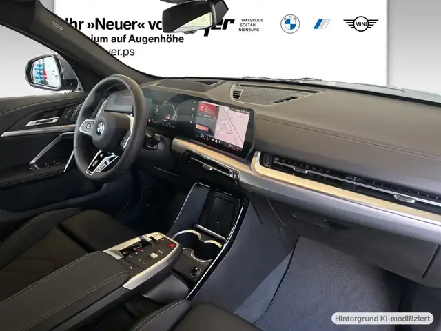BMW X2 view 4