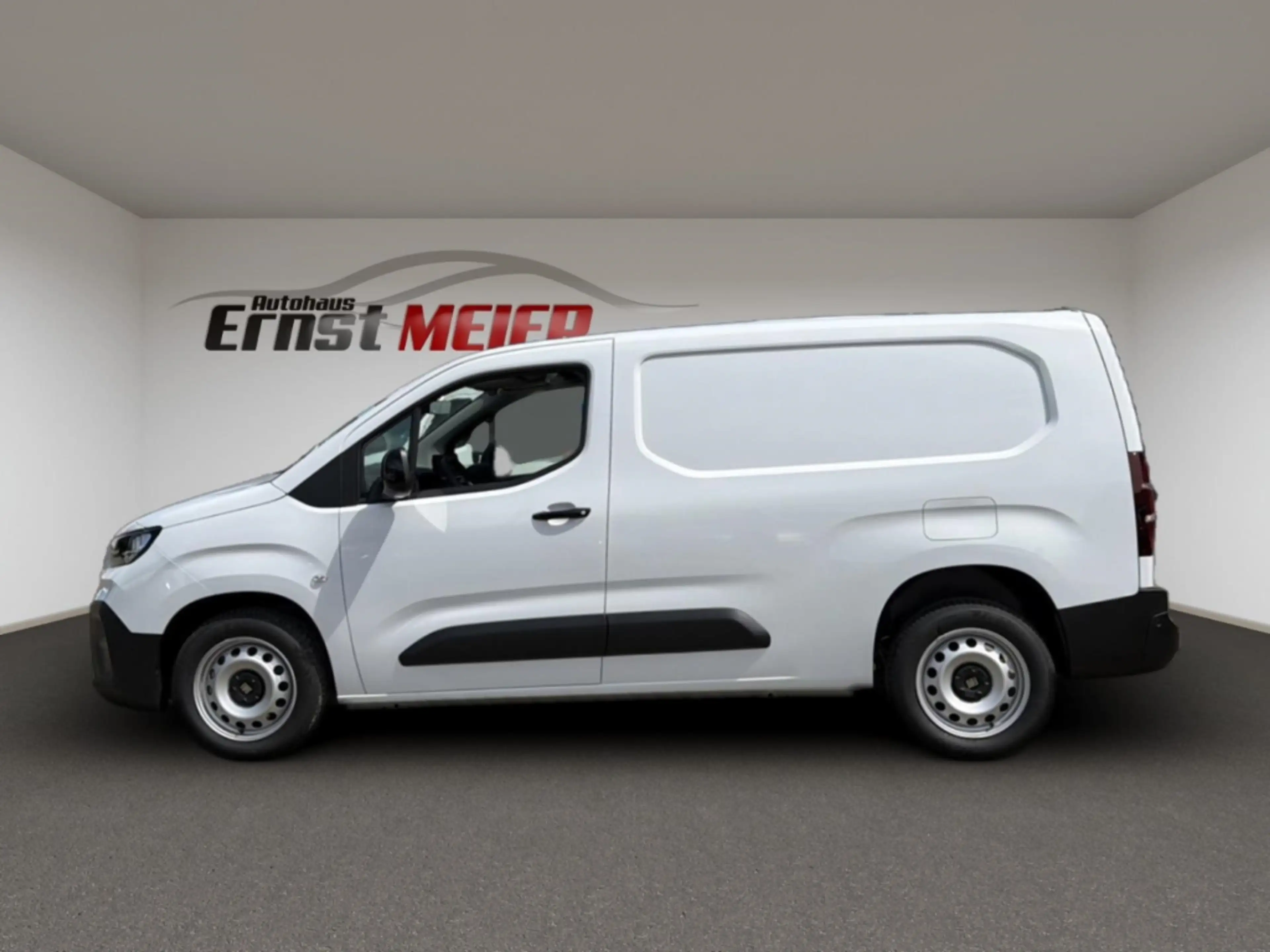Fiat Doblo XL Kastenwagen 1.5 Diesel AT NAVI+KLIMA+KOMFORTSIT — photo 2