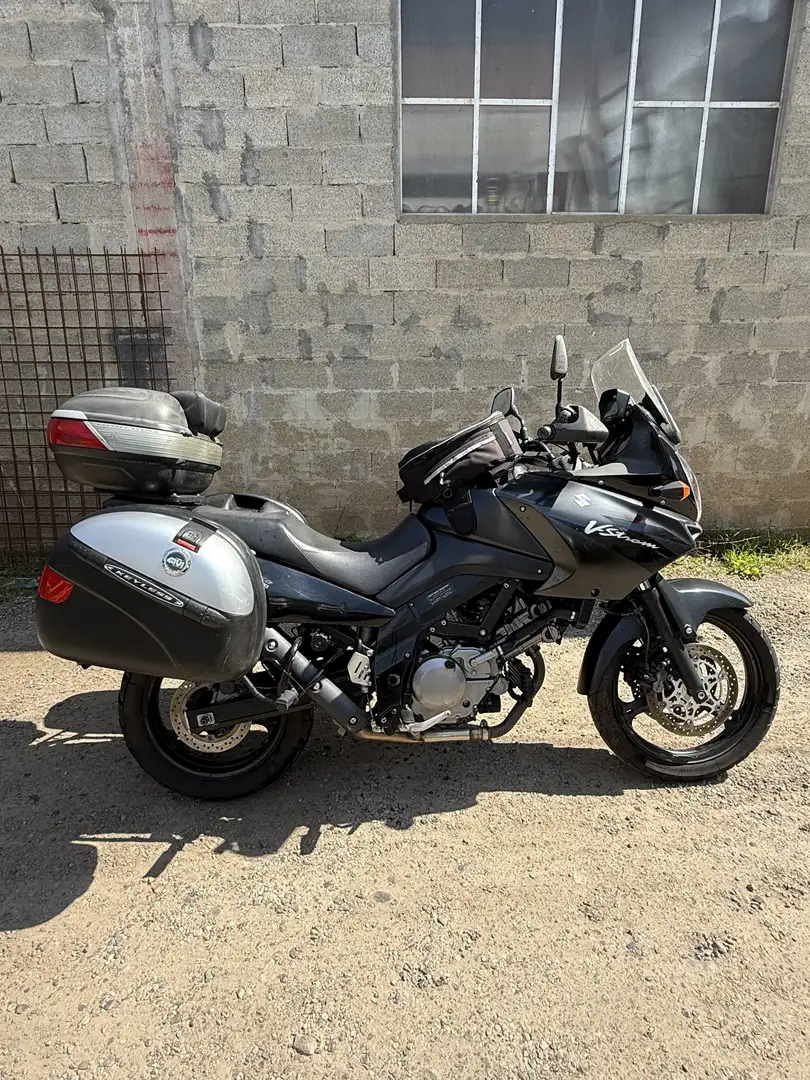 Suzuki V-Strom 650 - 1