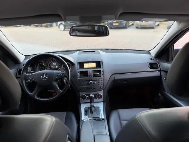 Mercedes-Benz C-Class view 2