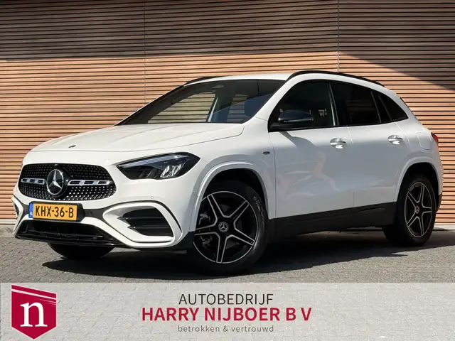 Mercedes-Benz GLA 250 e Business Solution AMG