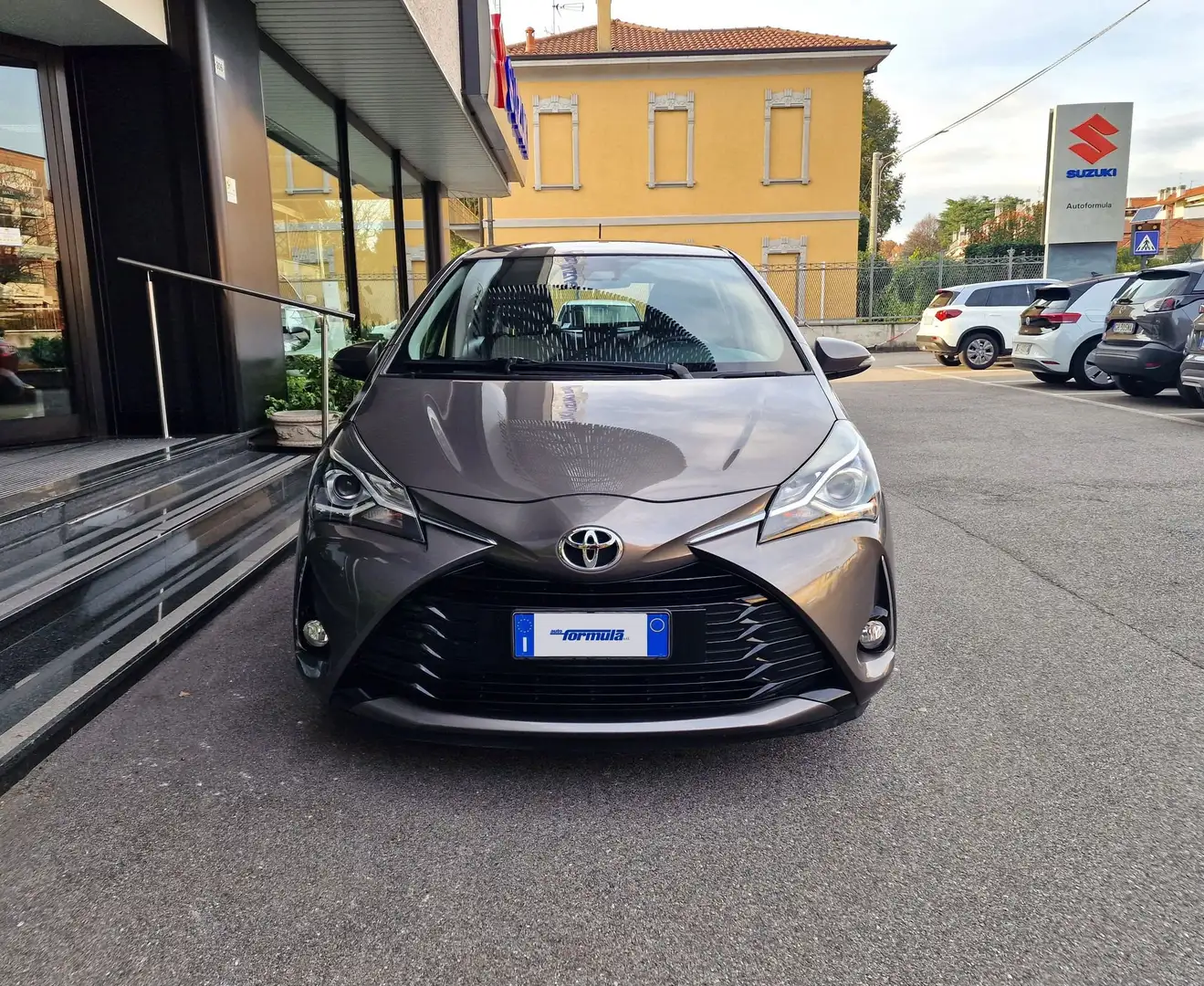 Toyota Yaris Yaris 1.0 5 porte Business - 2