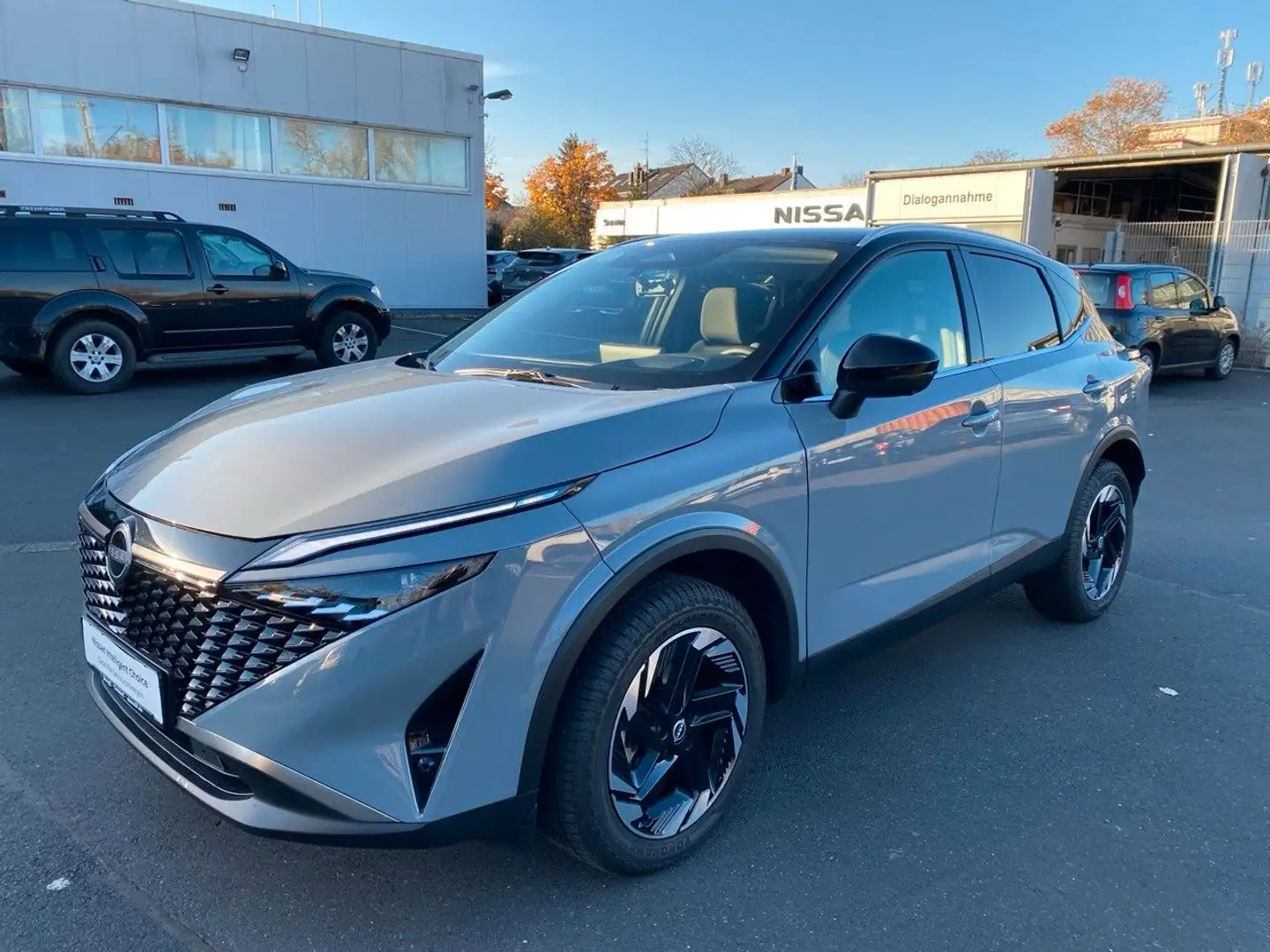 Nissan Qashqai N-Connecta/360°Kamera/HUD/Winterpaket Grau - 1