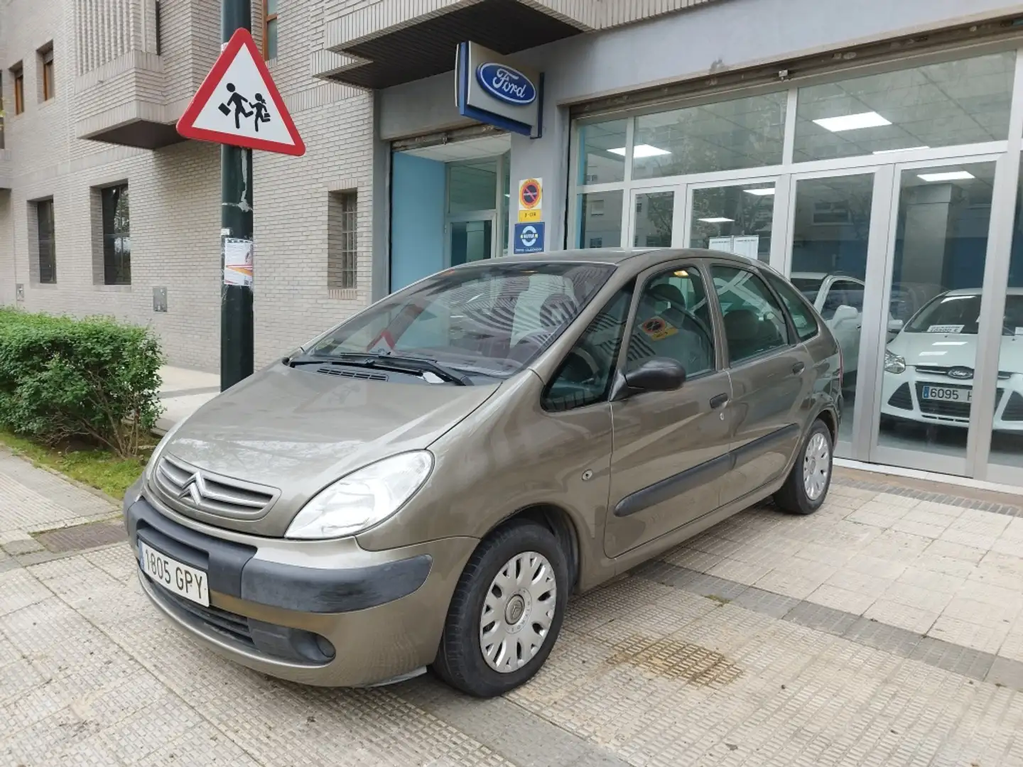 Citroen Xsara Picasso 1.6HDi LX Plus 92 Gri - 1