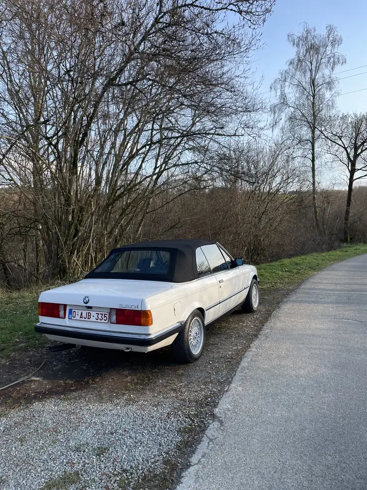 BMW 320, foto 6