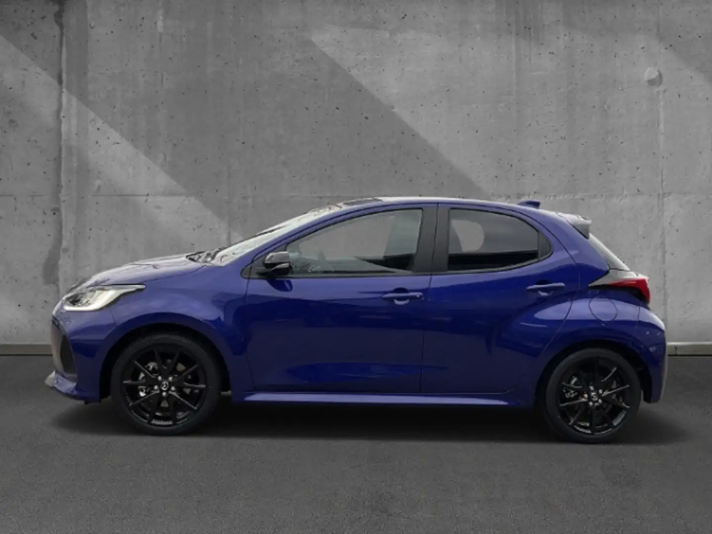 Mazda 2 1.5 AT Homura Plus Glasdach Kamera HUD Blau - 2