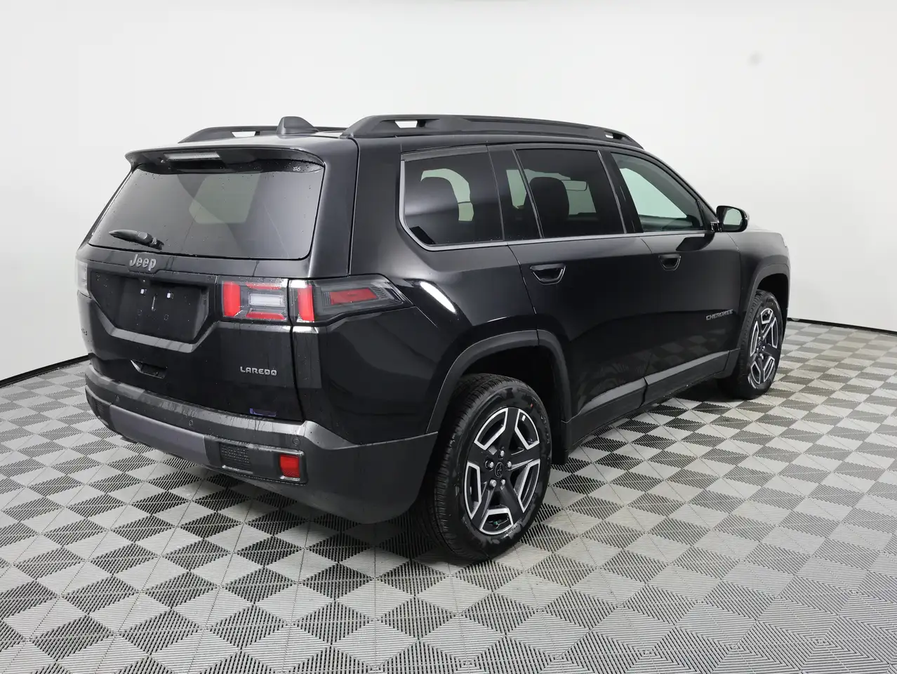 Jeep Cherokee снимка Jeep Cherokee