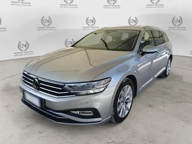 Volkswagen Passat 2.0 TDI SCR EVO 110kW Business DSG
