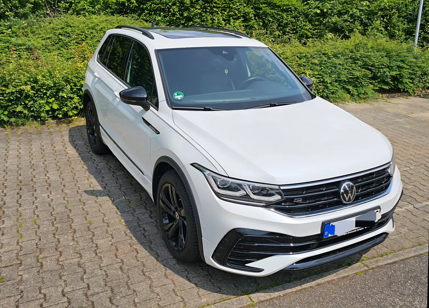 Volkswagen Tiguan Tiguan 1.5 TSI OPF DSG R-Line Black Edition Weiß - 2