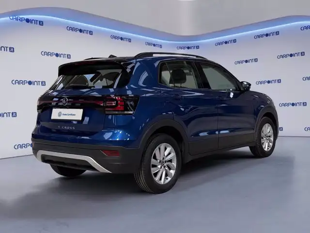 Volkswagen T-Cross view 6