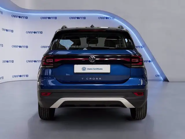 Volkswagen T-Cross view 5