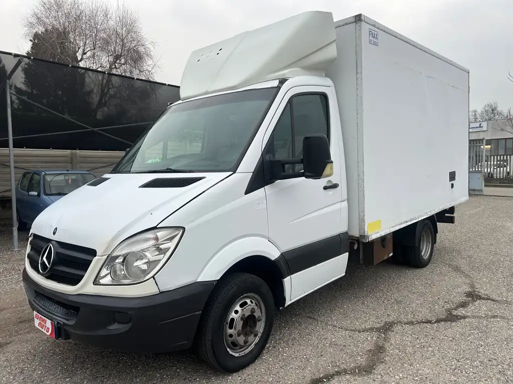 Mercedes-Benz Sprinter 2007 из Европы — купить под ключ