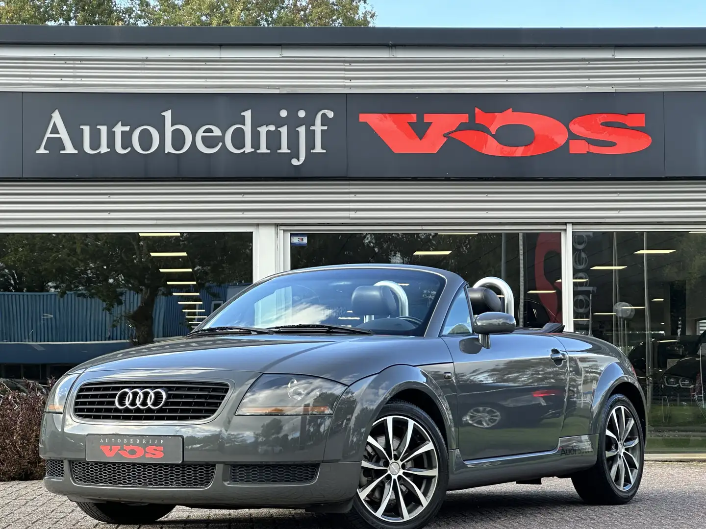 Audi TT Roadster 1.8 5V Turbo | Leder | Stoelverwarming | Grijs - 1