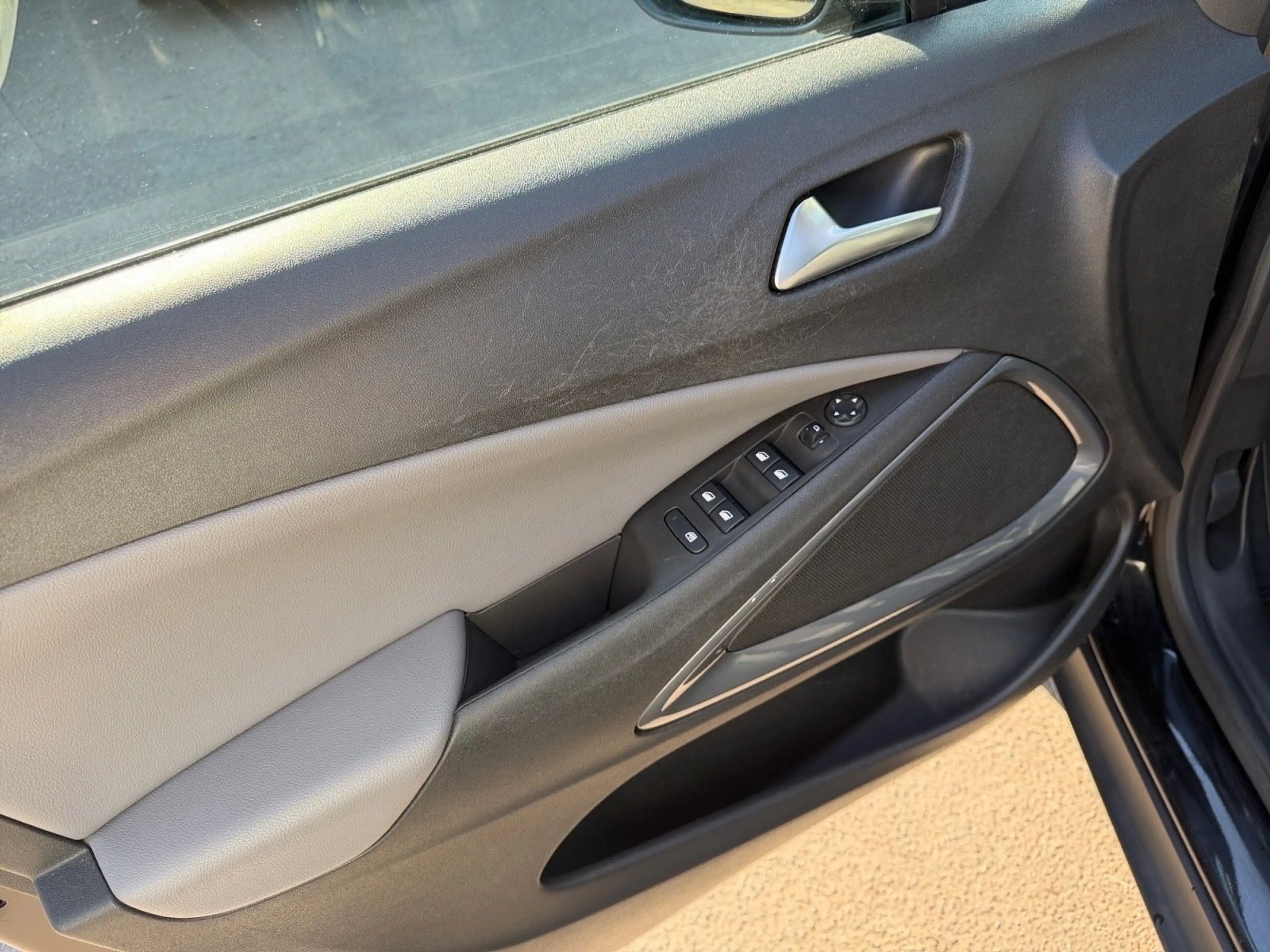 Opel Crossland X Rückfahrkamera — photo 11
