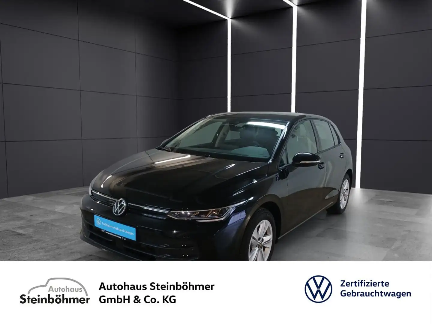 Volkswagen Golf Life 1.5TSI Facelift Navi LED AHK Sitzhzg Zwart - 1