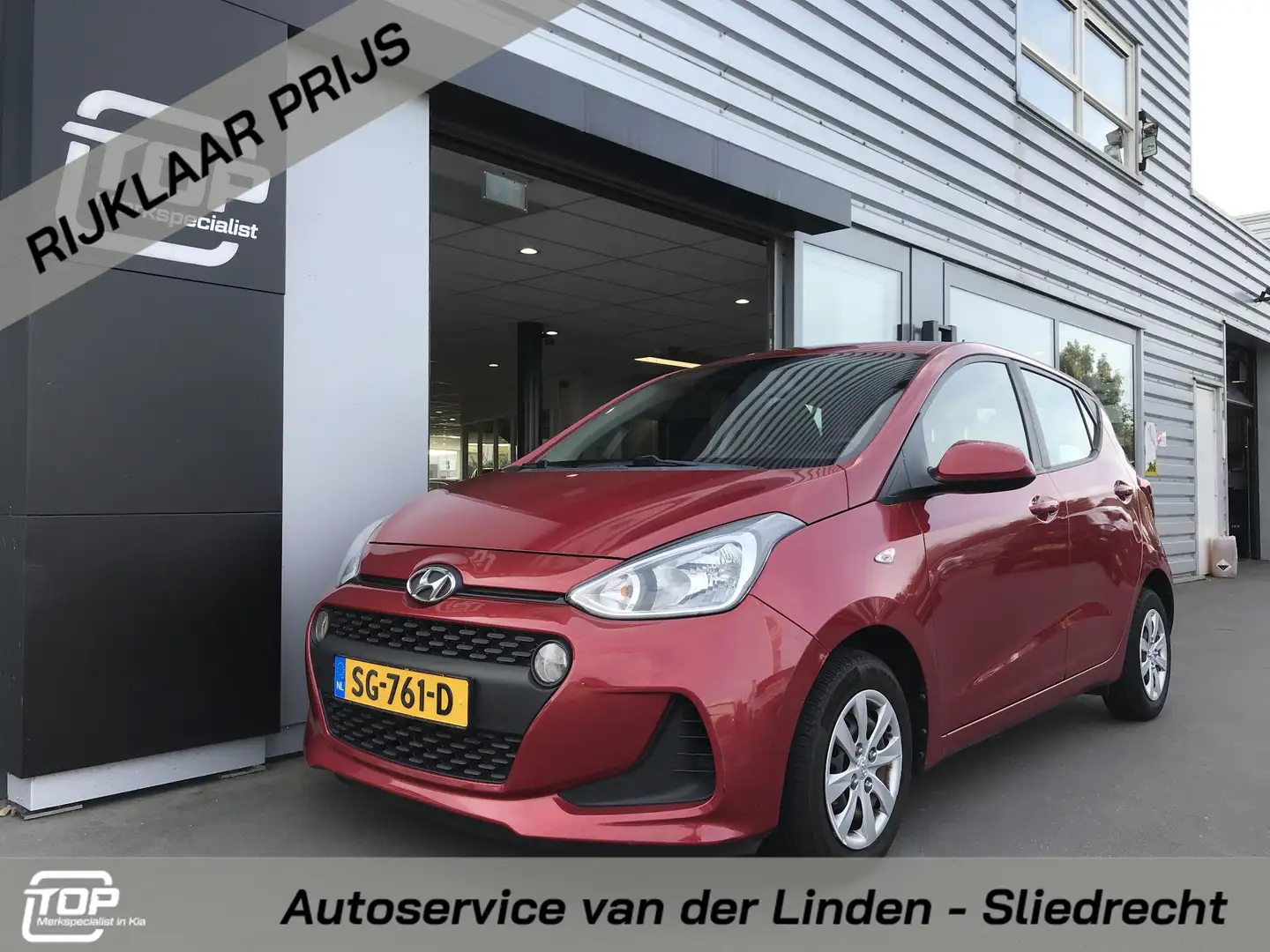 Hyundai i10 1.0i Comfort Navi Rouge - 1
