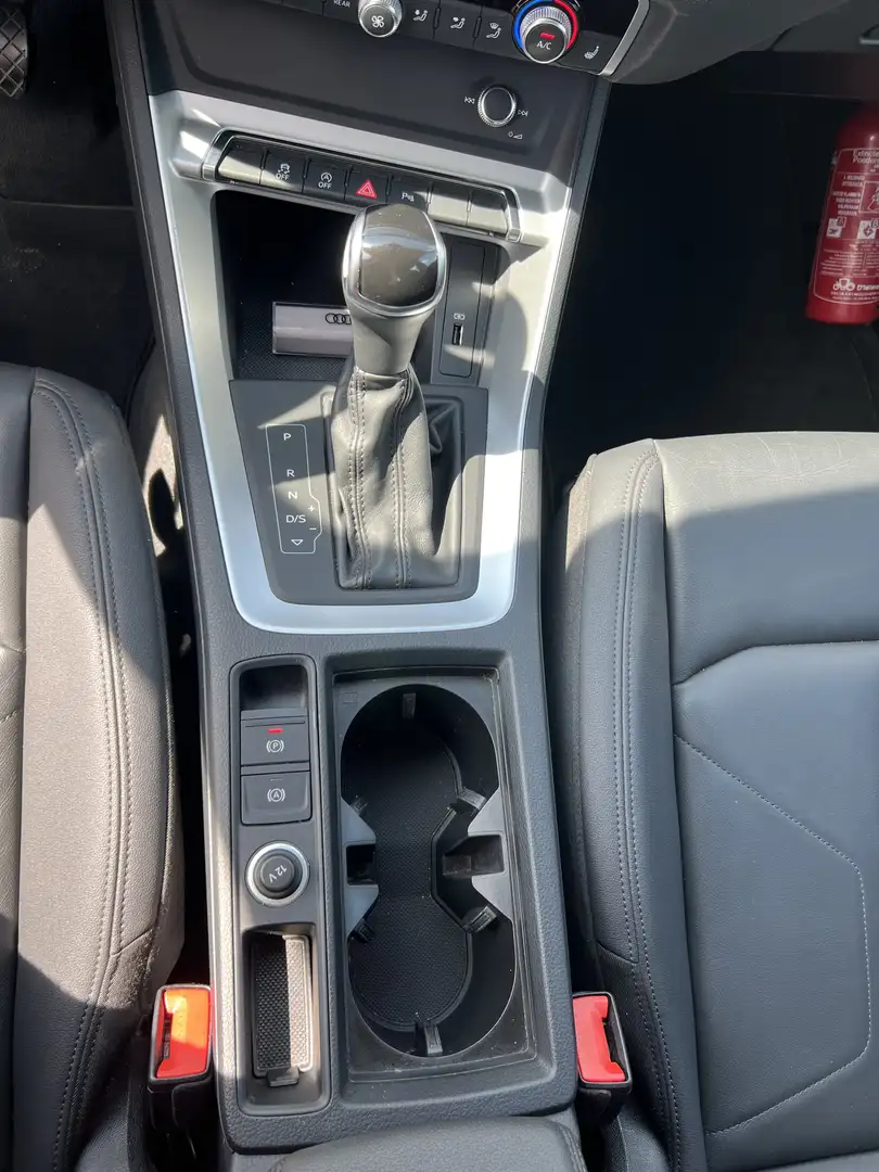 Audi Q3 35 TFSI S tronic - 2