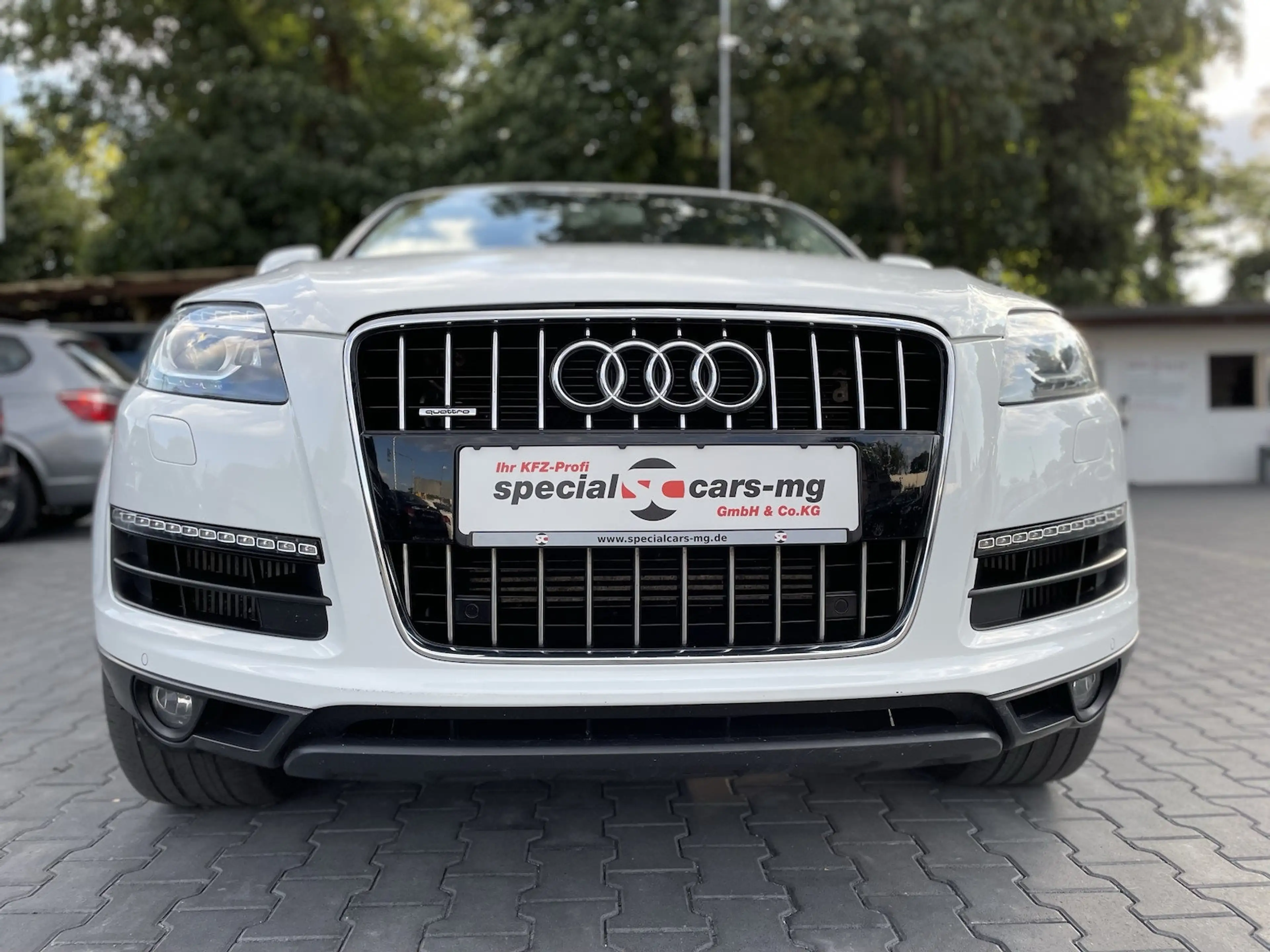Audi Q7 3.0 TDI quattro/7 Sitze/Automatik/Tiptronic — photo 4
