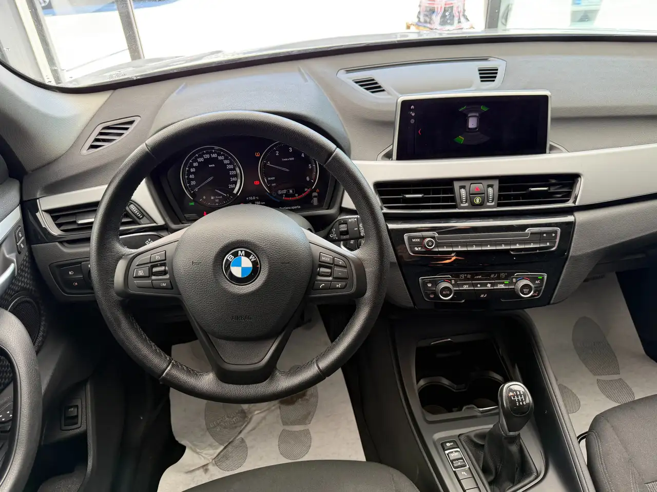 BMW X1 X1 F48 **89.000km** sdrive16d Msport 8