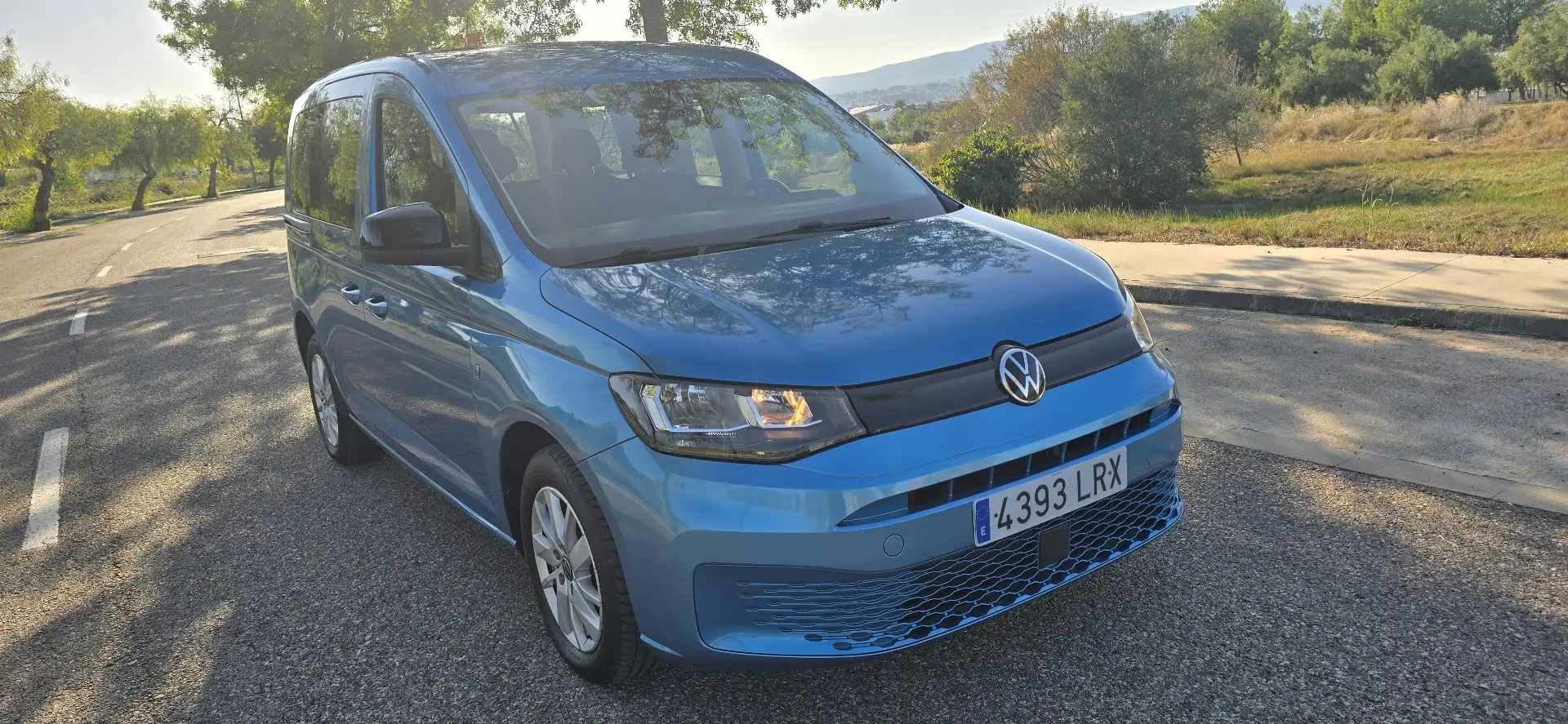 Volkswagen Caddy 2.0TDI Origin 75KW - 1