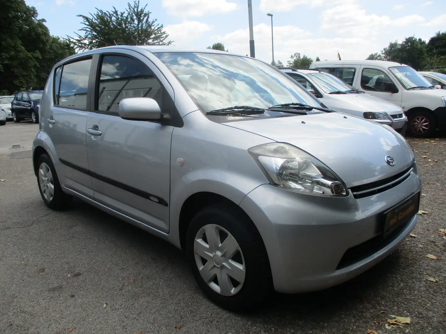Daihatsu Sirion 1.3 Silber - 1