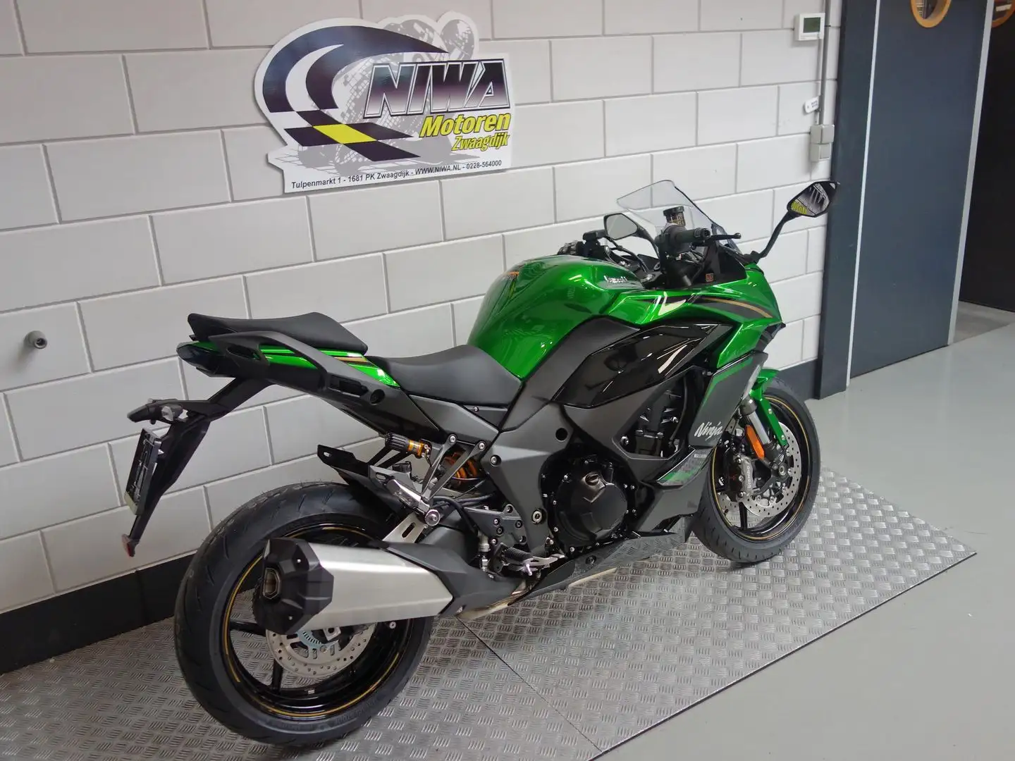 Kawasaki Ninja 1100SX SE Verde - 2