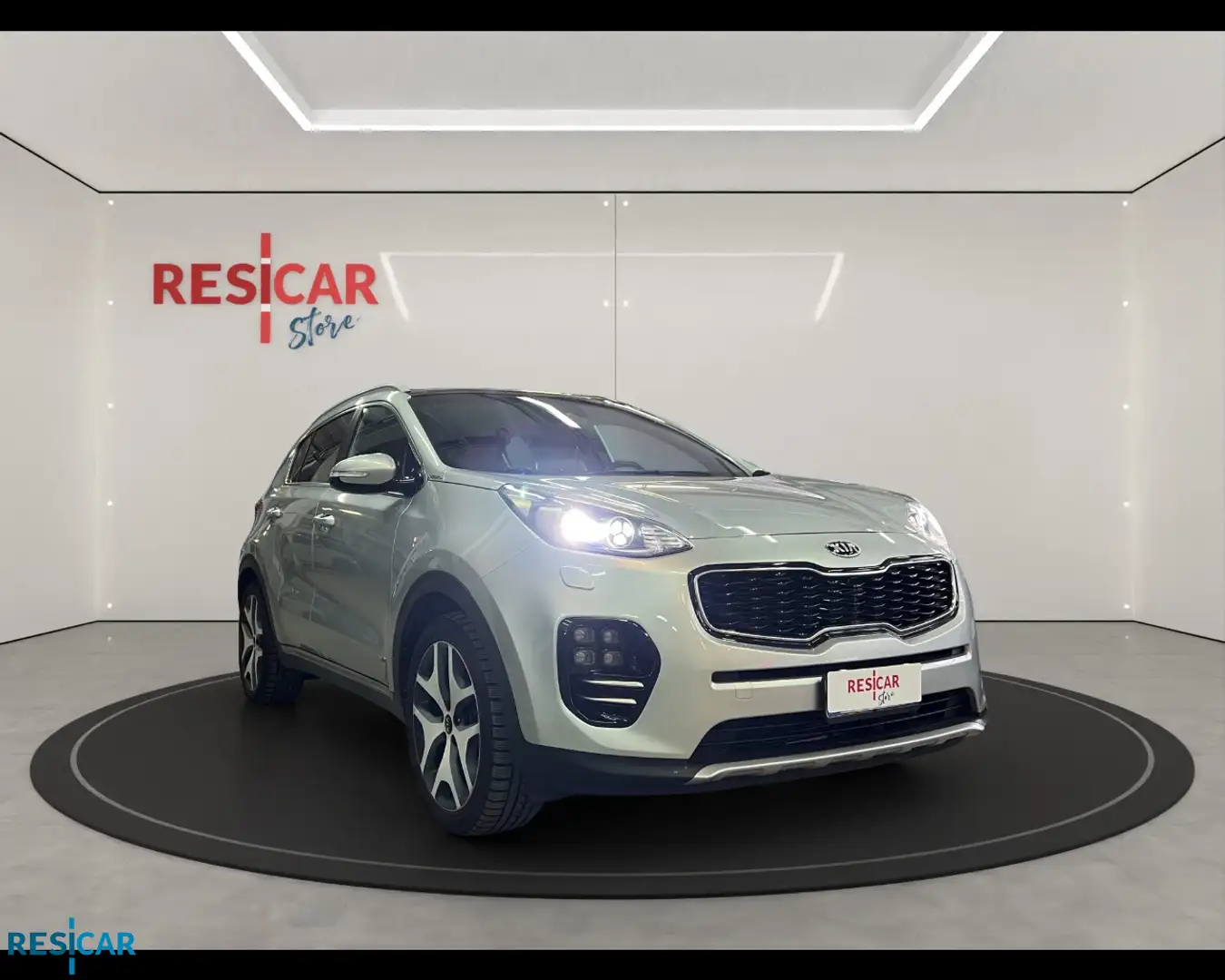 Kia Sportage 2.0 CRDi GT Line Gris - 1