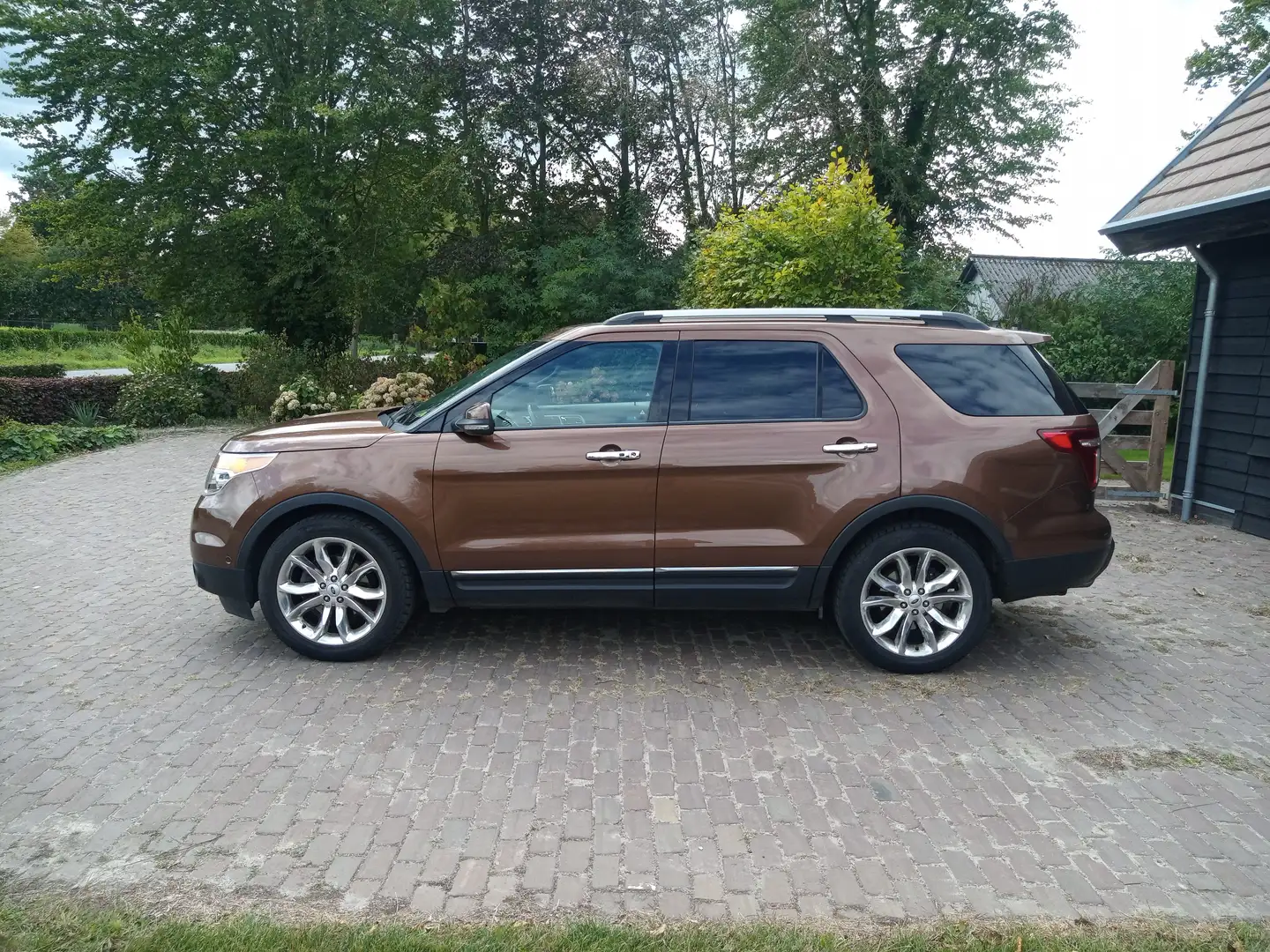 Ford Explorer USA Explorer 2.0l 7 pers Bruin - 2