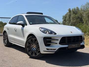 Macan Turbo 3.6 V6 400 ch PDK