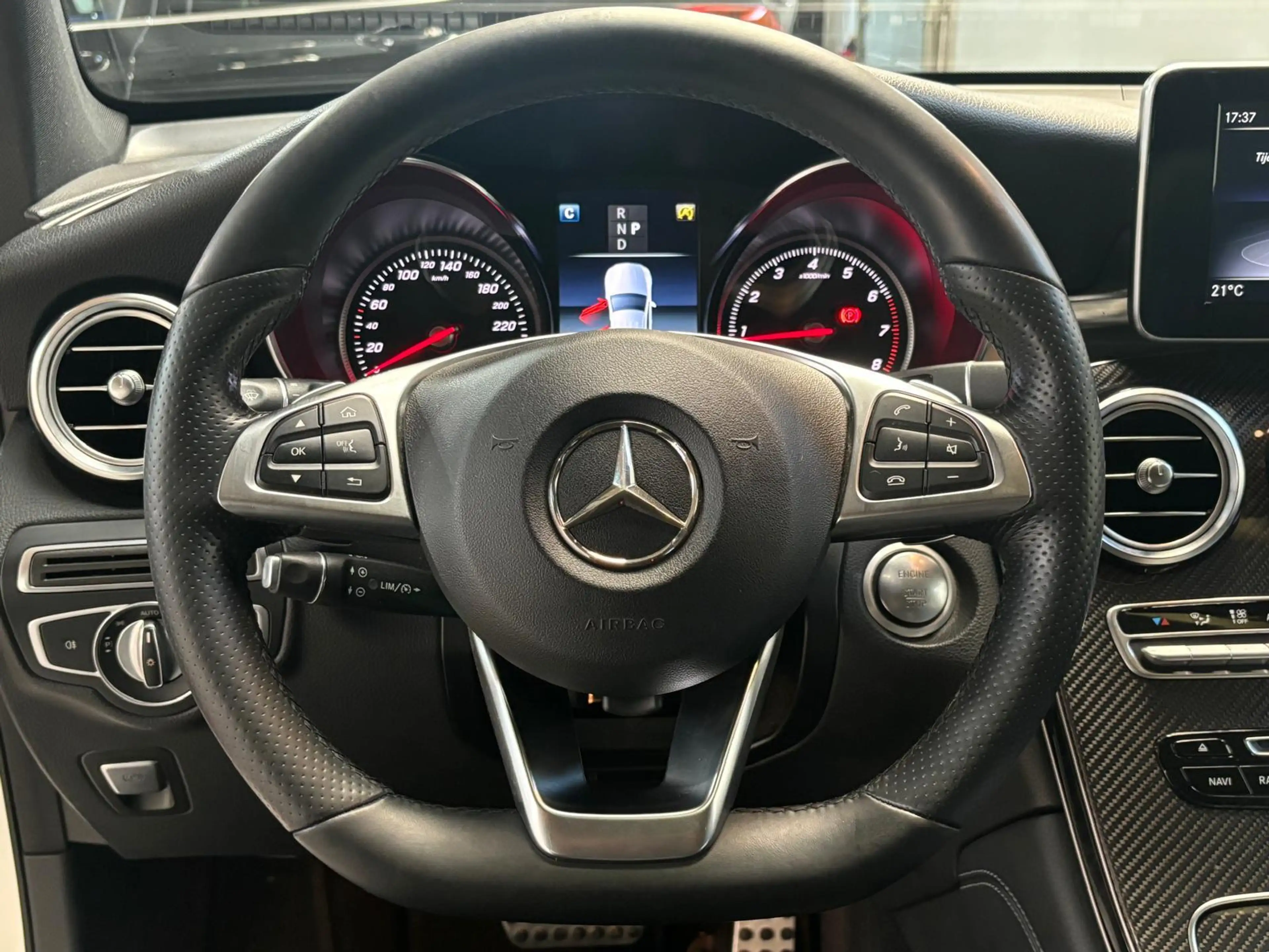 Mercedes-Benz GLC 250 4MATIC Premium Plus | Panoramadak | Burmester | Tr — photo 19