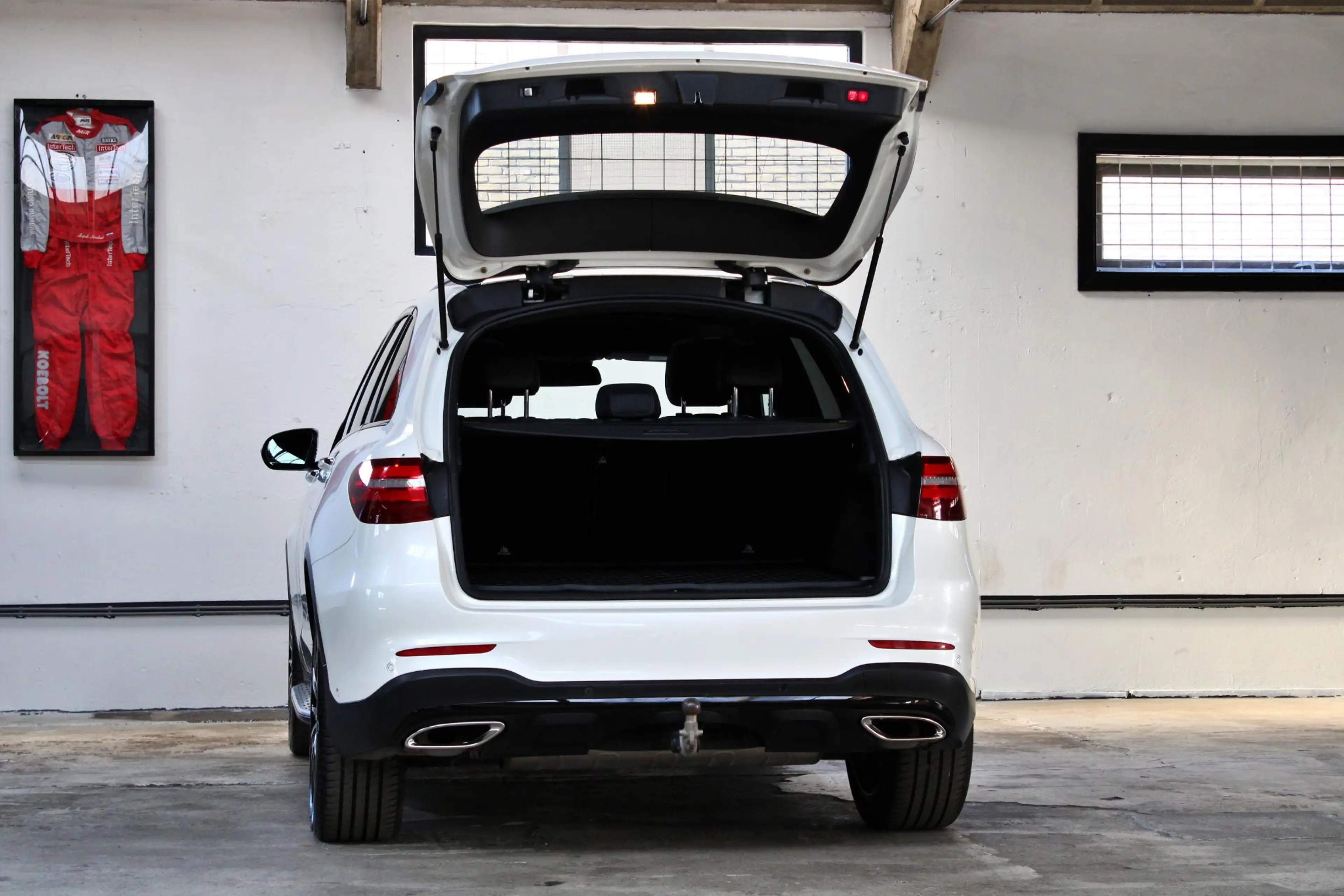 Mercedes-Benz GLC 250 4MATIC Premium Plus | Panoramadak | Burmester | Tr — photo 10