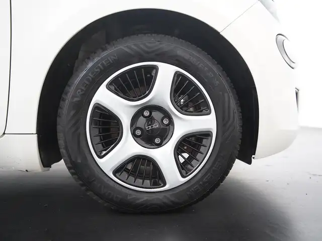 Fiat 500C view 29