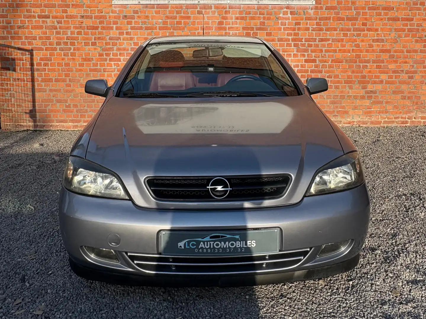 Opel Astra 2.2 DTR DTi 16v Sport Zilver - 1