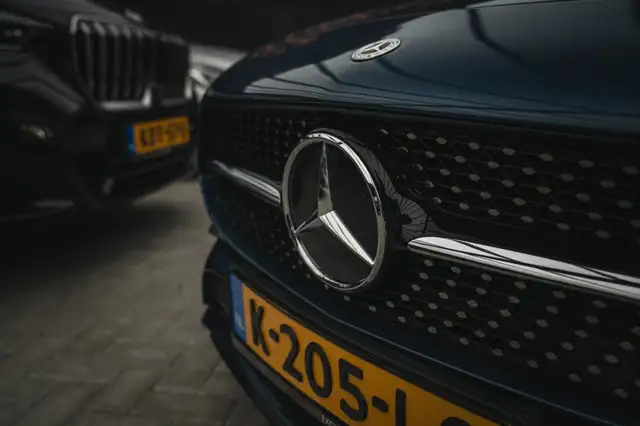 Mercedes-Benz Cla view 5