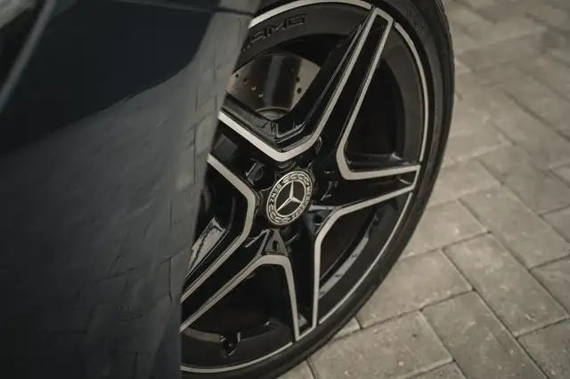 Mercedes-Benz Cla view 10