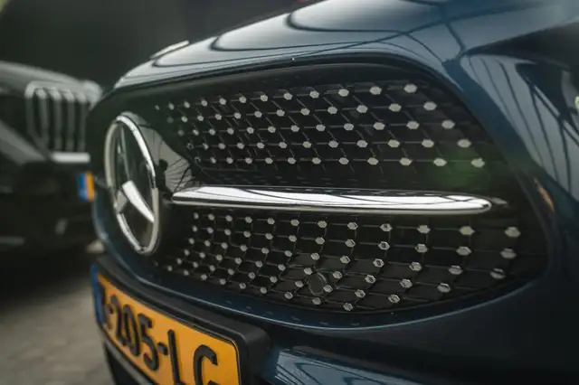 Mercedes-Benz Cla view 6