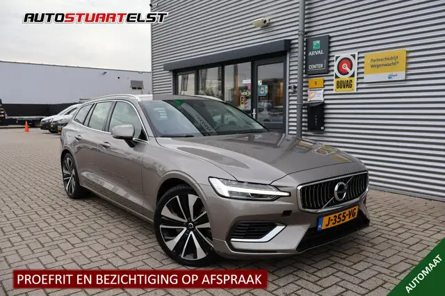 Volvo V60 2.0 T8 Recharge Business Pro 1e Eigenaar | NL-Auto