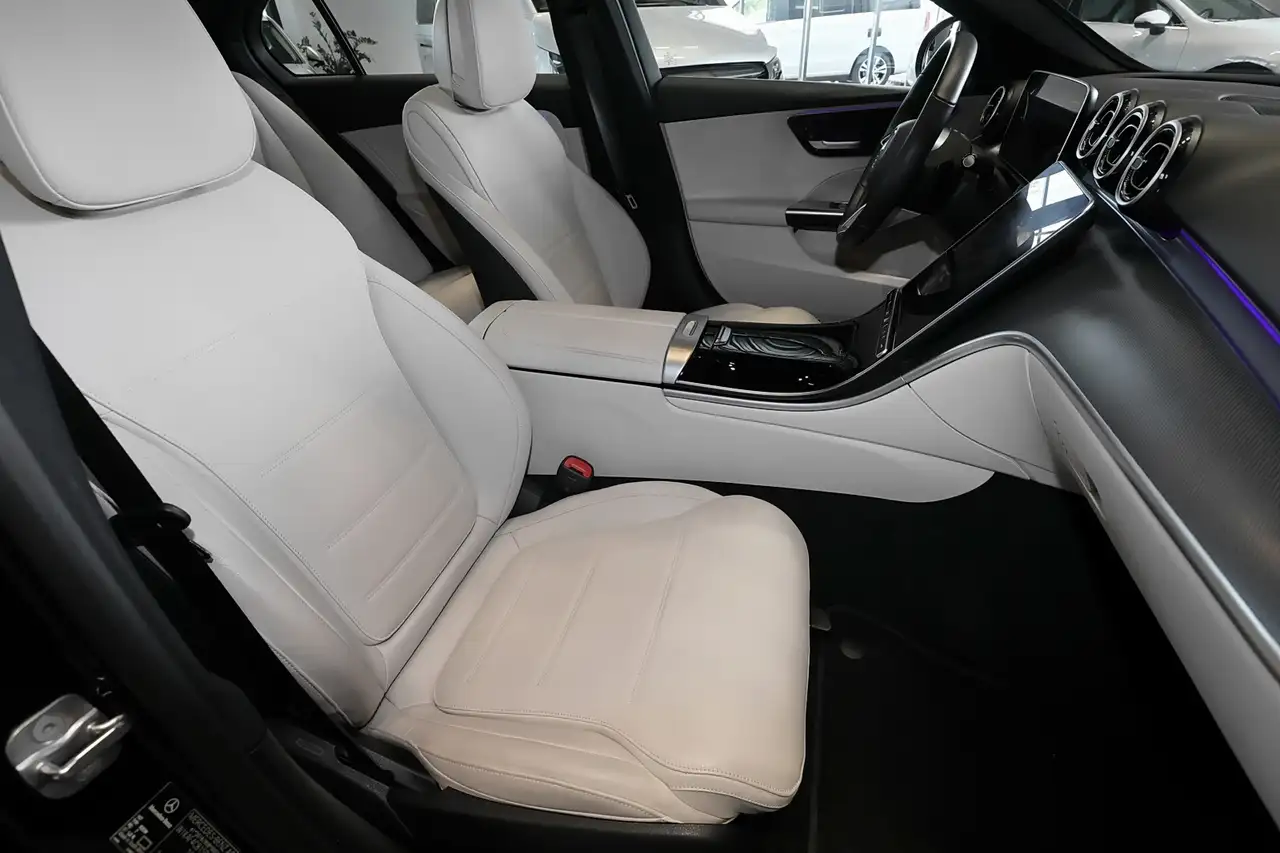Mercedes-Benz C 200 PANO+LEDER BEIGE+18 ZOLL+TOTWINKEL 4