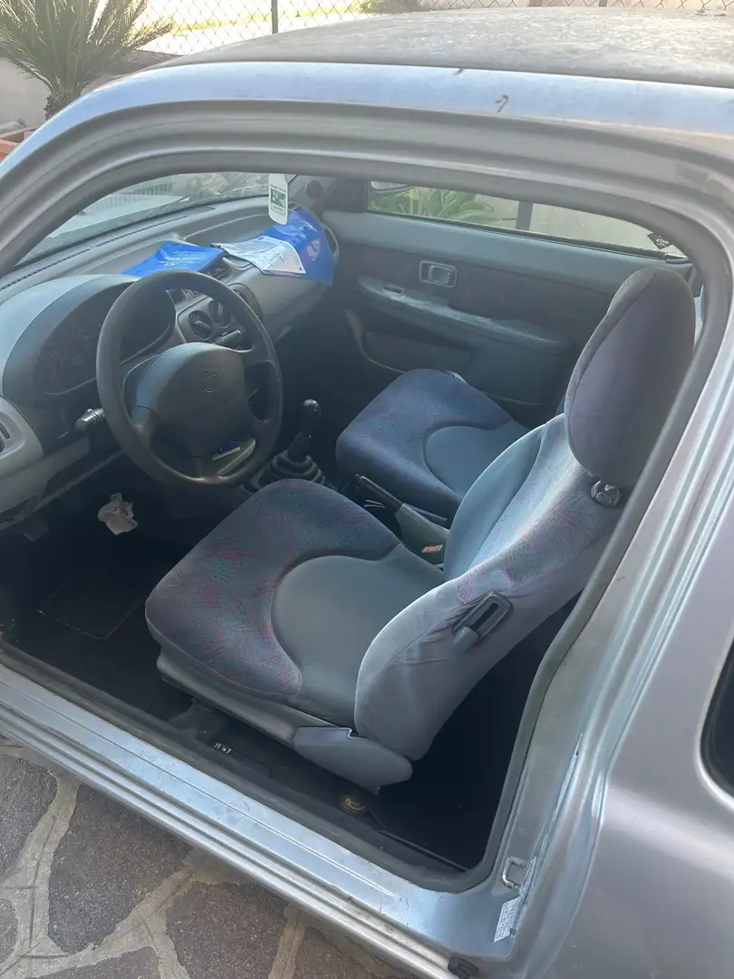 Nissan Micra Micra I / II 1990 3p 1.3 Jive c/clima Argent - 2