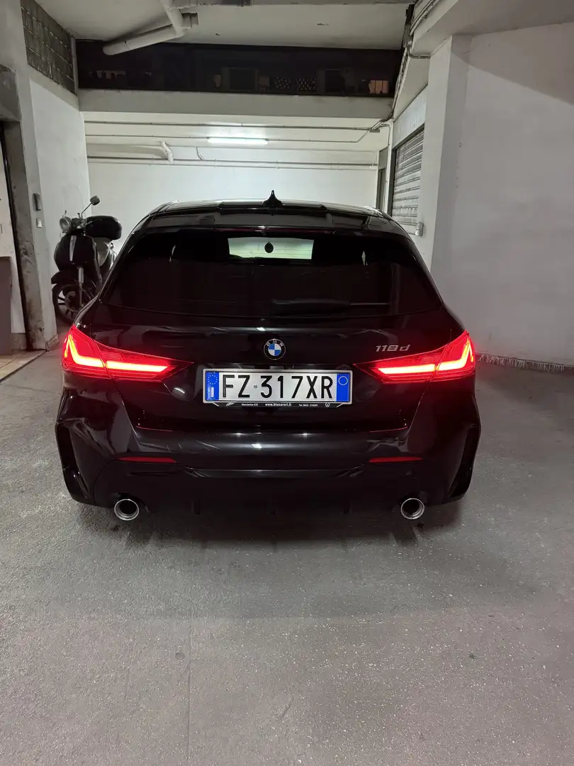 BMW 118 118d Msport auto Schwarz - 1