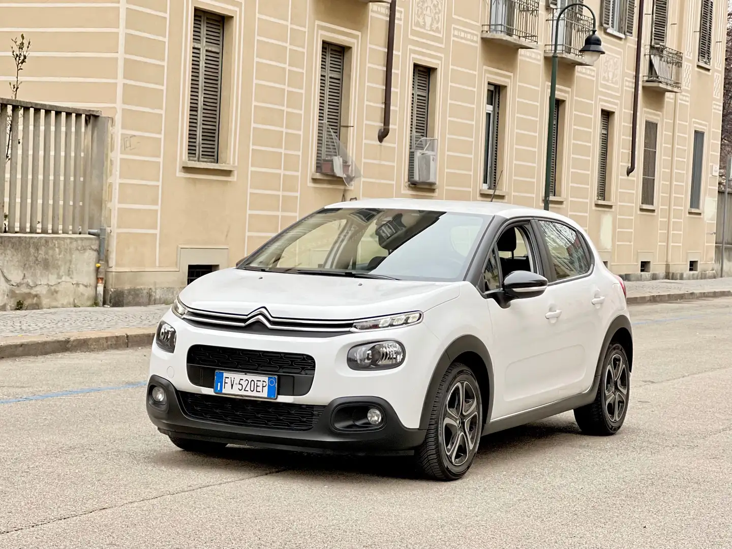 Citroen C3 1.5 BlueHDi 100cv E6D S&S Feel KM CERT-SENSORI-USB Bianco - 1