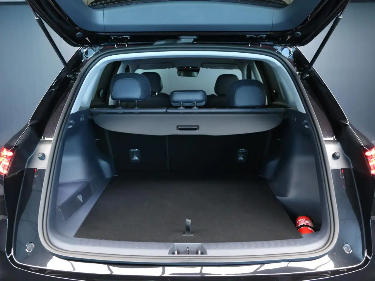 Geely Starray EM-i 2026 — фото 6