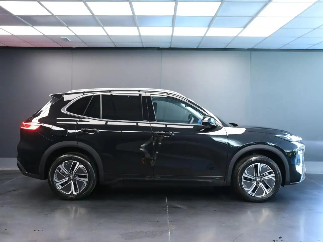 Geely Starray EM-i 2026