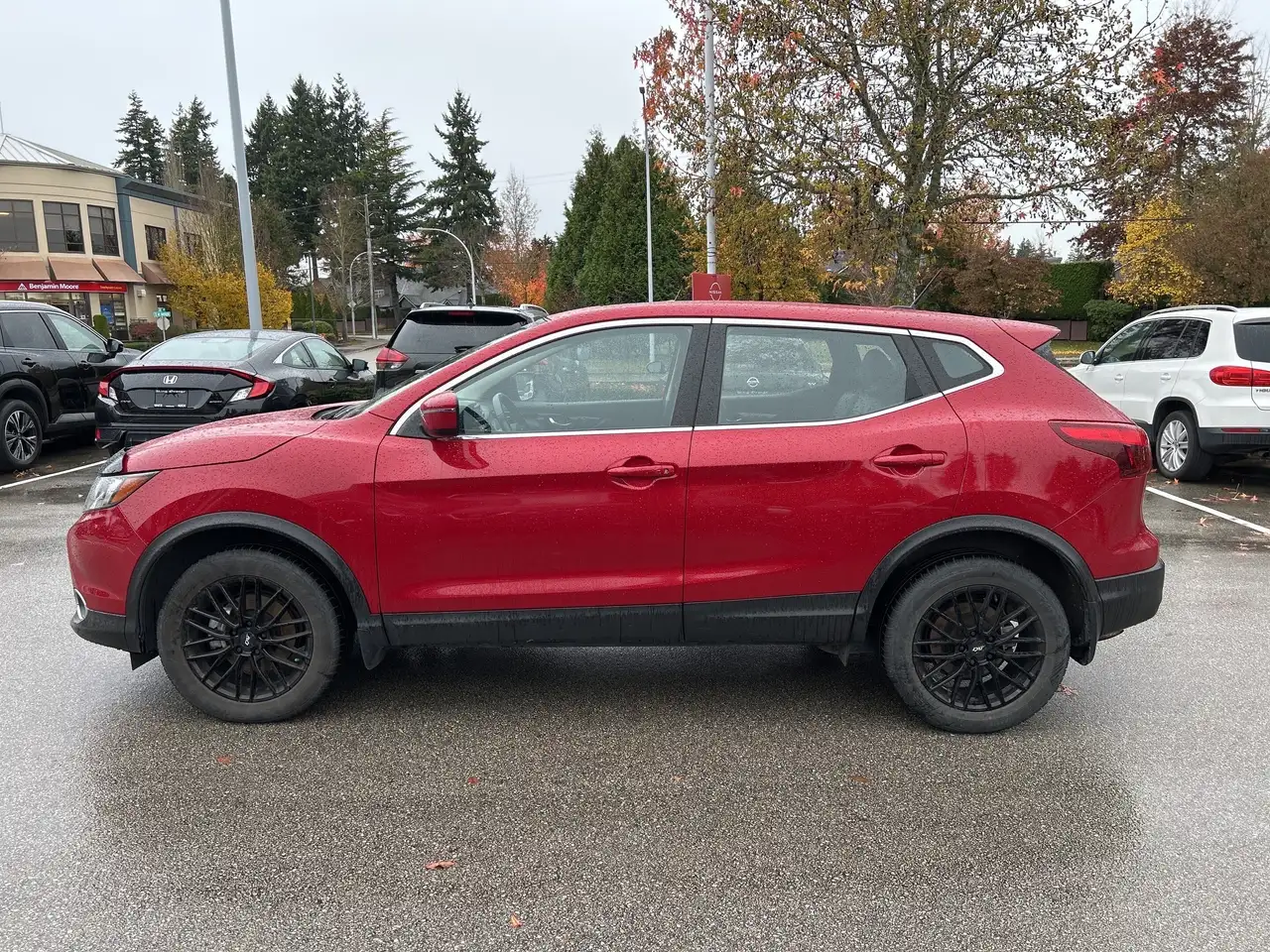 Nissan Qashqai снимка Nissan Qashqai