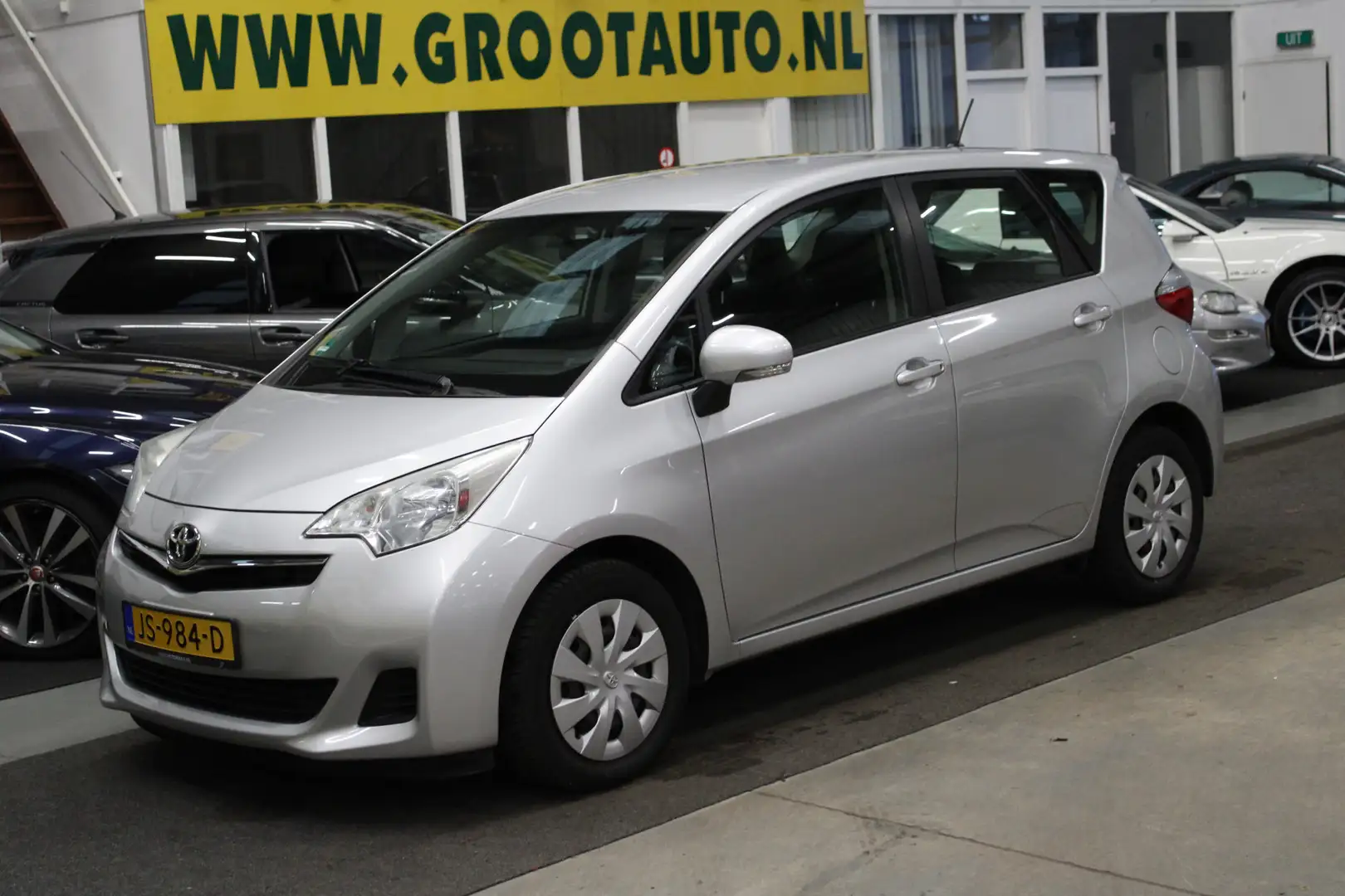 Toyota Verso-S 1.3 VVT-i Aspiration Automaat Volledige historie a Gri - 1