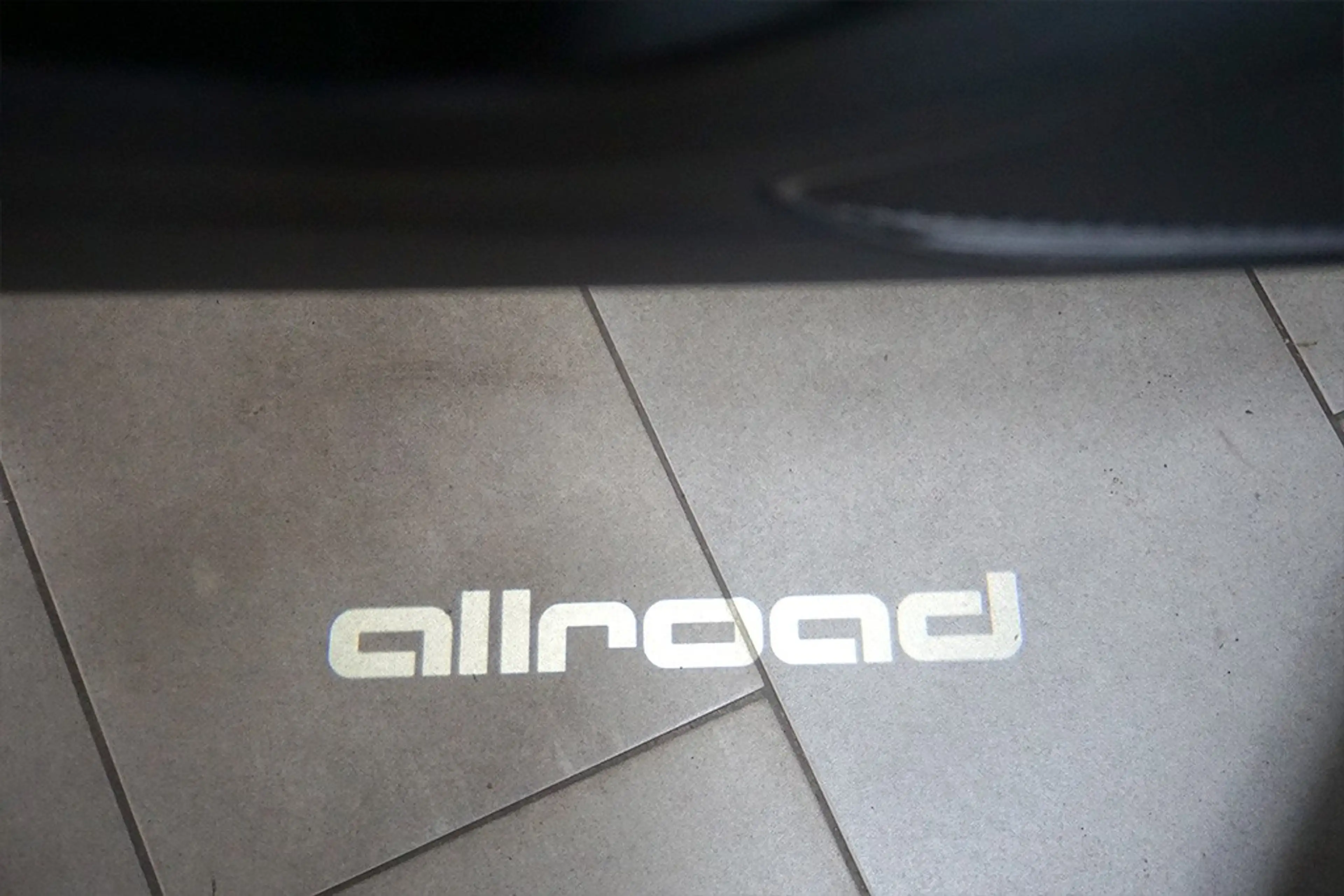 Audi A4 allroad 40TDI S-Tronic quattro Virtual-VOLL — photo 7